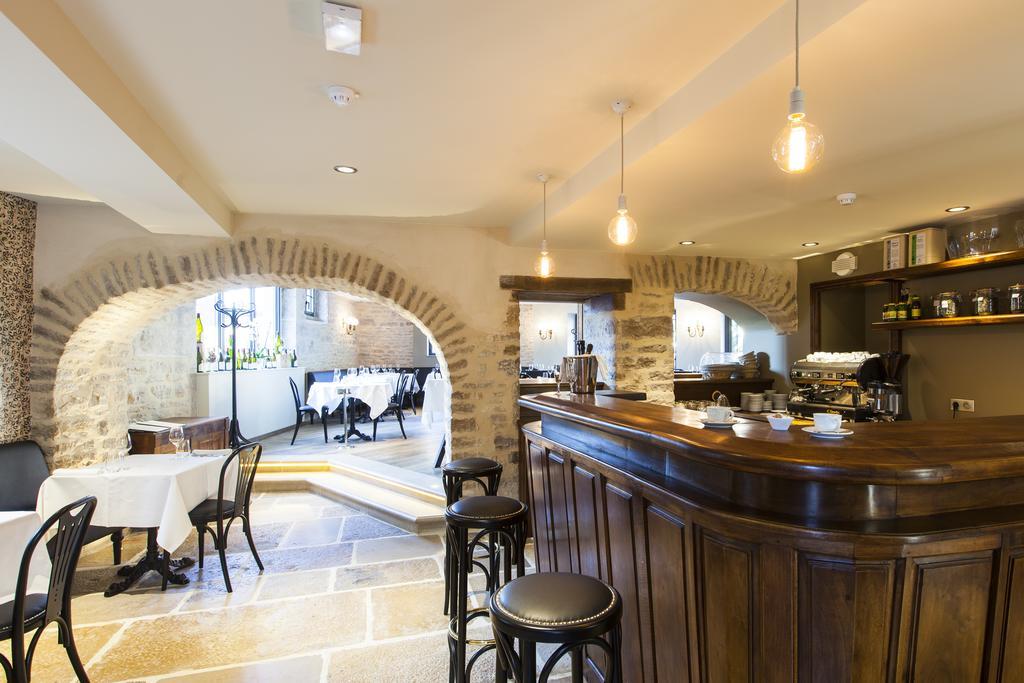 La Rotisserie Du Chambertin เฌอเวรย์-ฌ็องแบร์แต็ง ภายนอก รูปภาพ