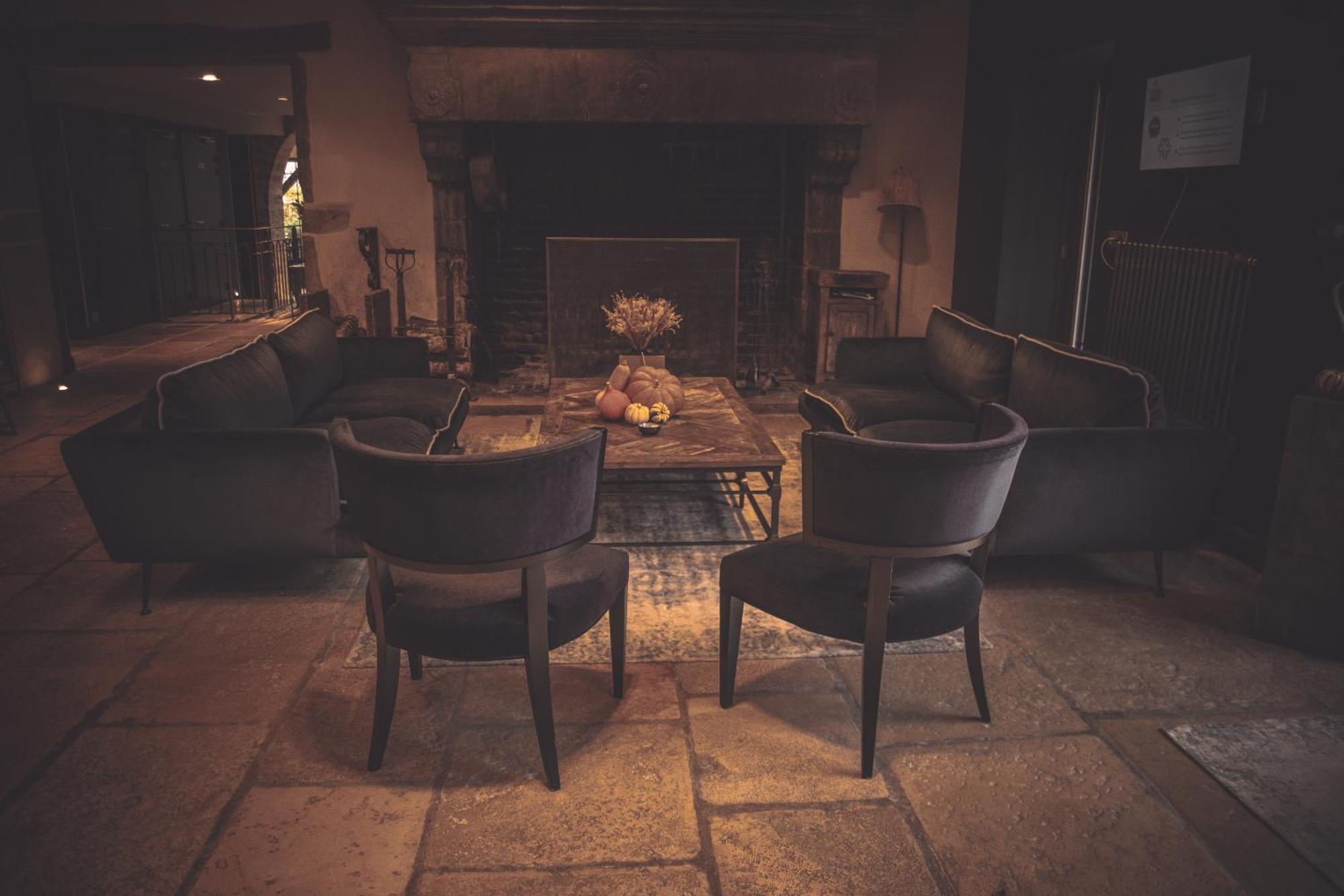 La Rotisserie Du Chambertin เฌอเวรย์-ฌ็องแบร์แต็ง ภายนอก รูปภาพ