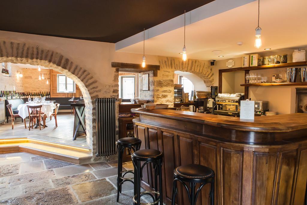 La Rotisserie Du Chambertin เฌอเวรย์-ฌ็องแบร์แต็ง ภายนอก รูปภาพ